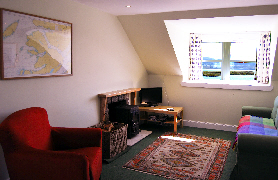 Photo of the sitting area in Upperthornliebank
